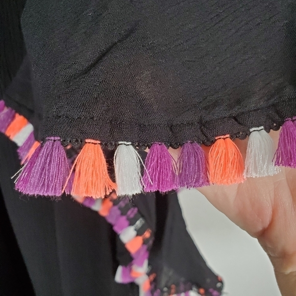 EST. 1946 BOHO TASSEL COLD SHOULDER DRESS - Picture 6 of 7